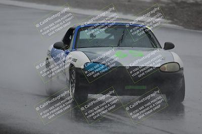 media/Nov-15-2025-CalClub SCCA (Sat) [[7bfa5a7151]]/Qualifying/Group 5/